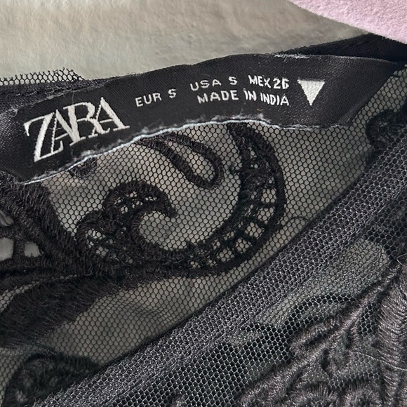 Zara Lace Mini Dress Puff Sleeves Black Sz Small Whimsigoth - Picture 6 of 6